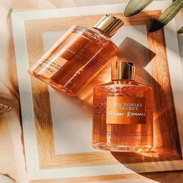 Victoria Secret Amber Romance Gel Body Wash