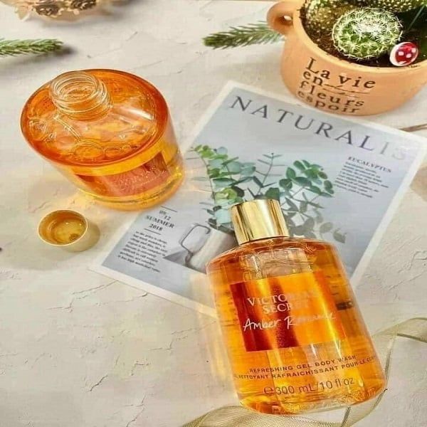 Victoria Secret Amber Romance Gel Body Wash