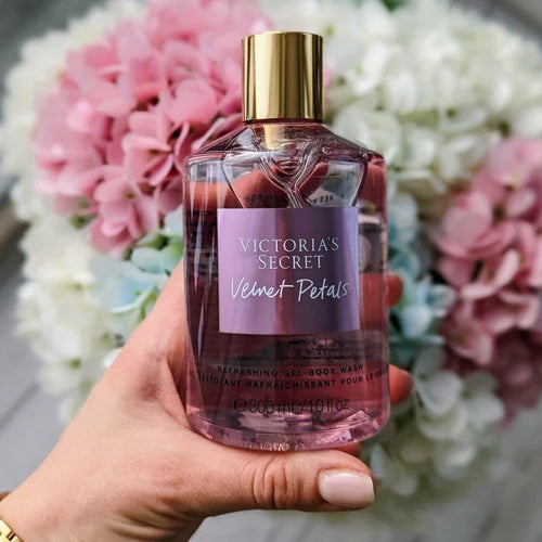Victoria Secret Velvet Petals Gel Body Wash