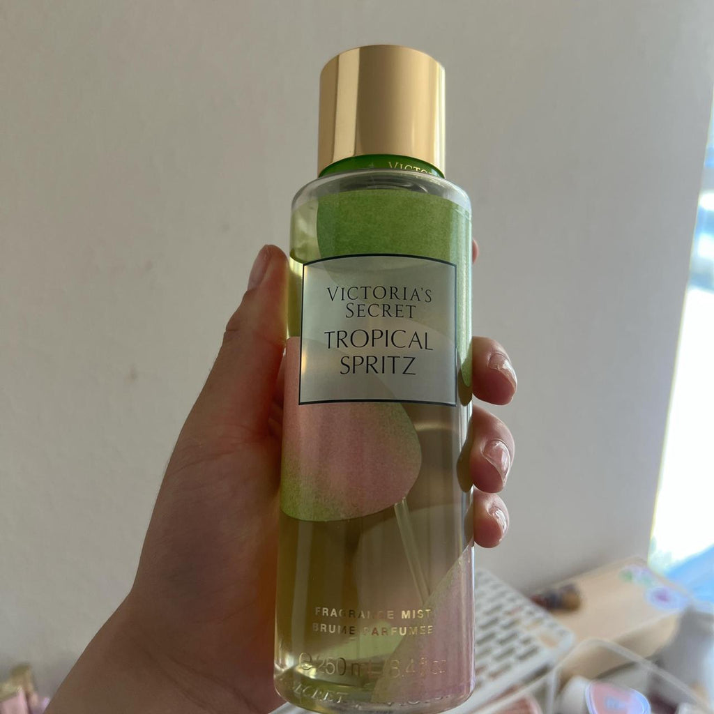 Victoria’s Secret Tropical Spritz Body Mist
