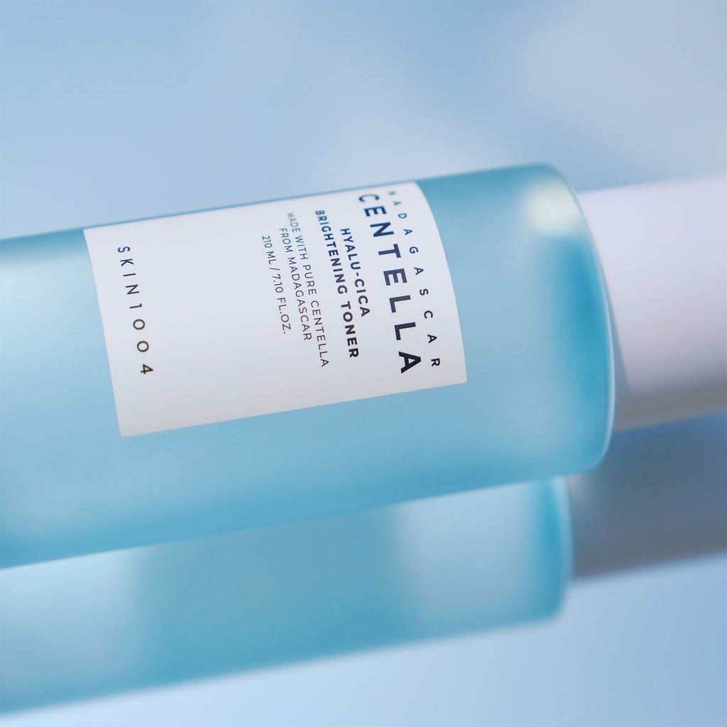 Skin 1004 Centella Hyalu-Cica Brightening TONER 210 ML