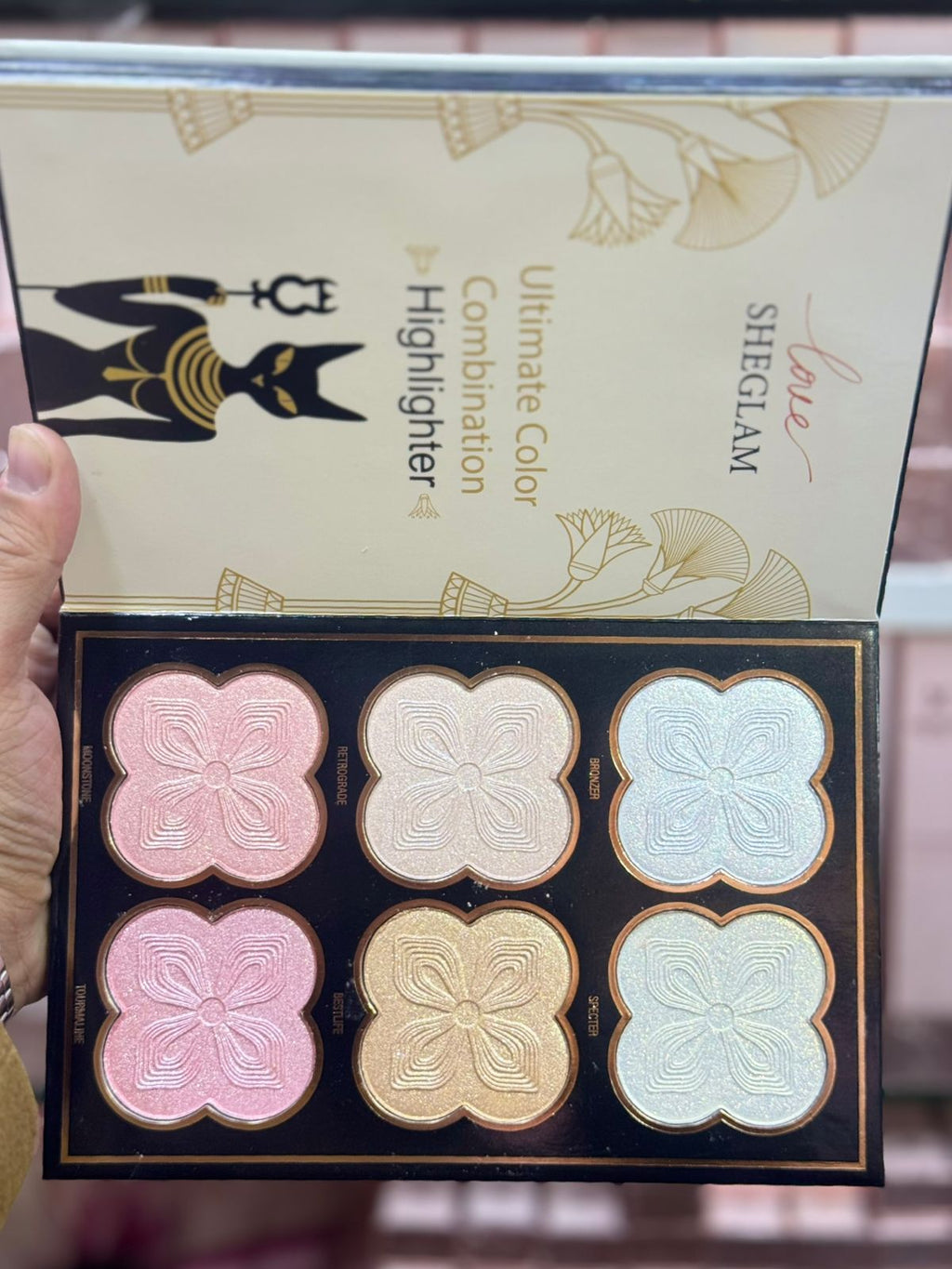 Nora Flowers 6 folding Make-up Kit