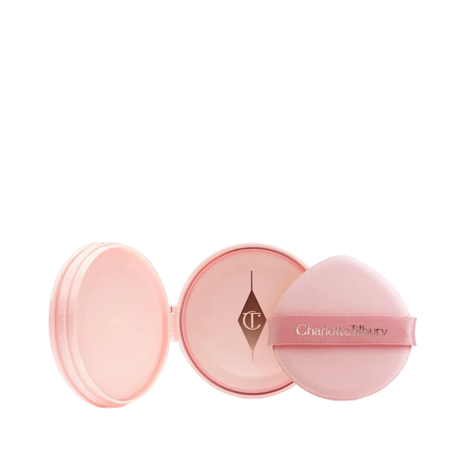 Charlotte tilbury Pillow talk Beautifying Flawless Silk blur Foundation.
