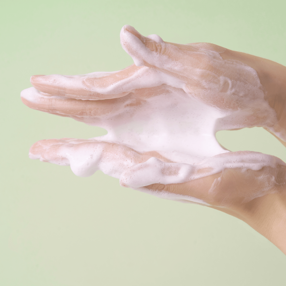 SKIN 1004 Madagascar Centella Tea Trica BHA Foam (125 ML)