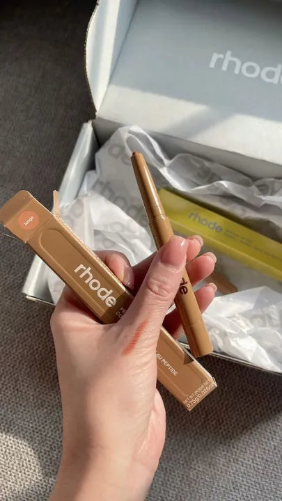 Rhode Lip Pencil – Long Lasting, Smooth & Highly Pigmented Lip Liner