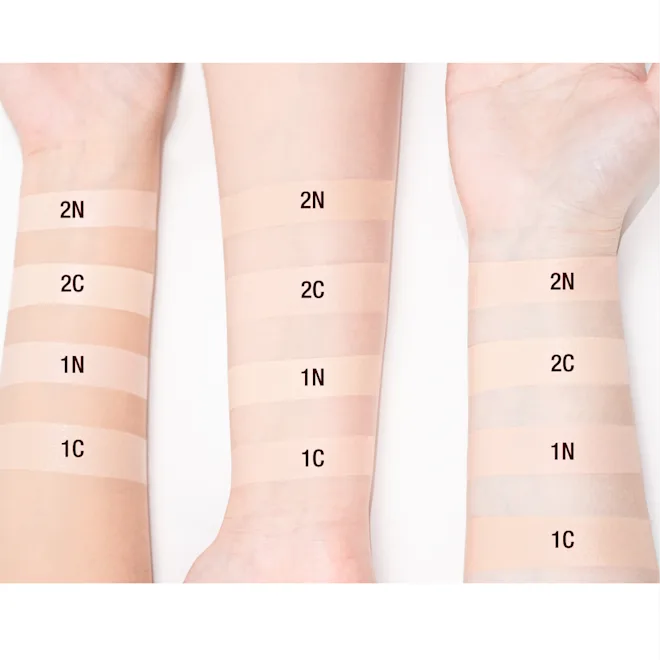 Charlotte tilbury Pillow talk Beautifying Flawless Silk blur Foundation.