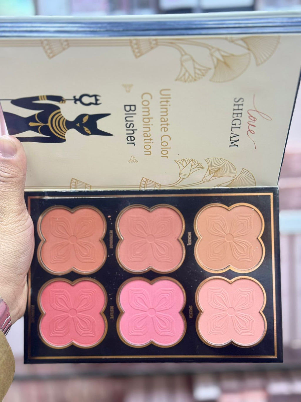 Nora Flowers 6 folding Make-up Kit