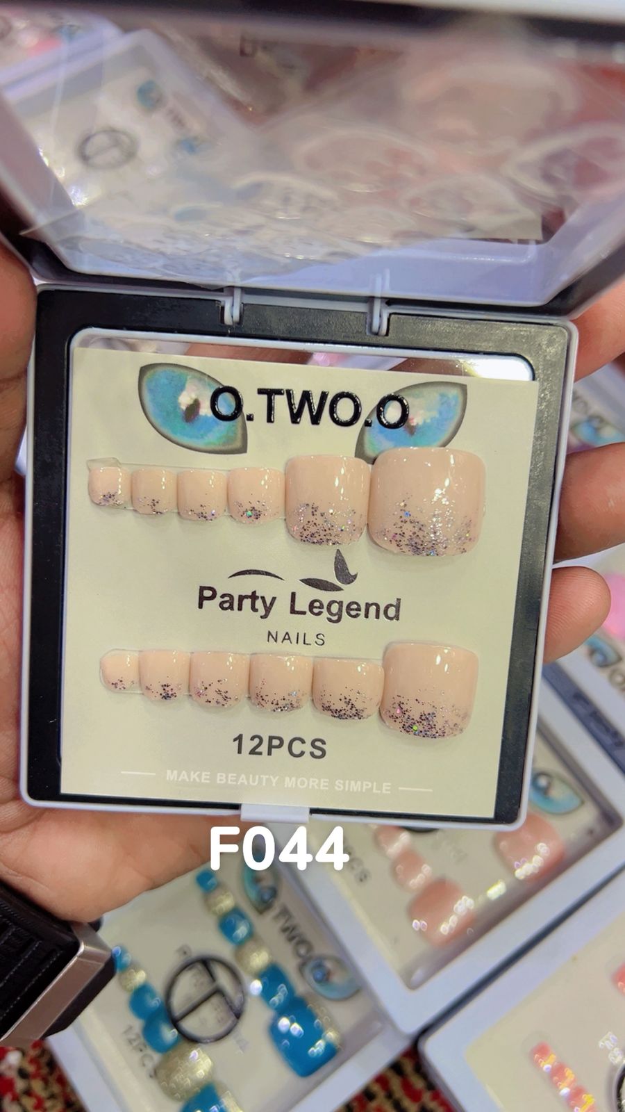 O.Two.O Nails 12pcs Box