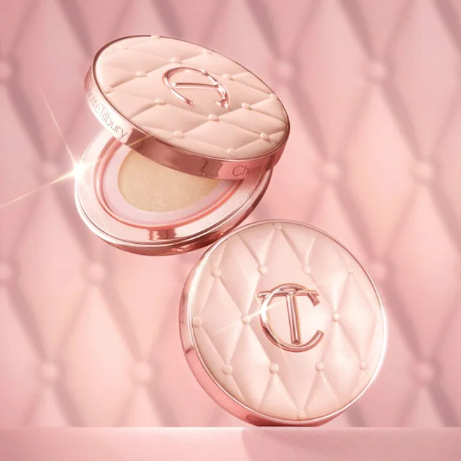 Charlotte tilbury Pillow talk Beautifying Flawless Silk blur Foundation.