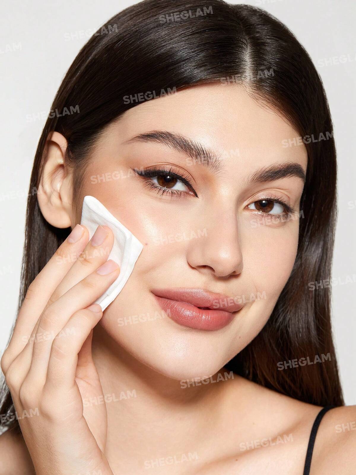 Sheglam Clear Away Eye & Lip Makeup Remover