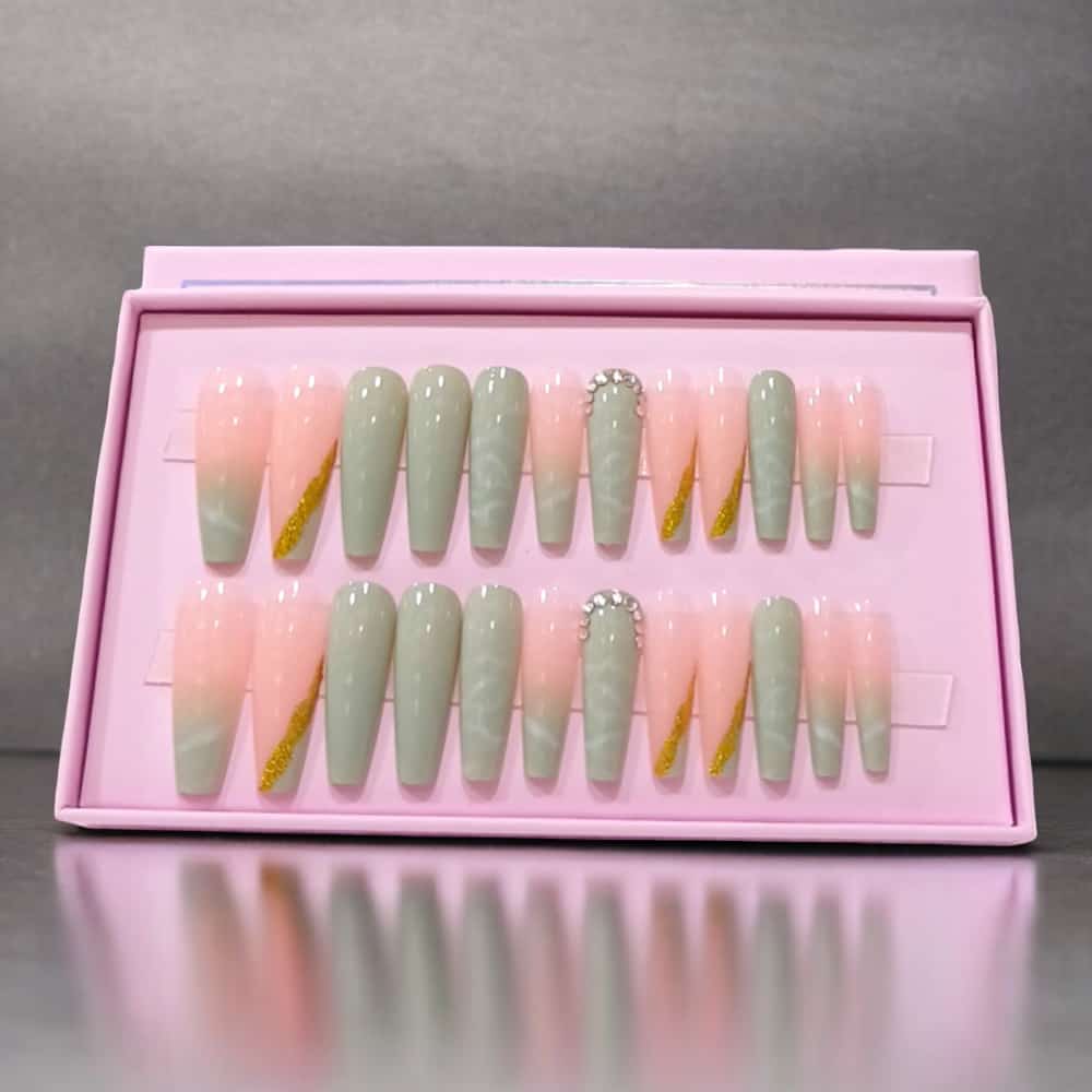 O.Two.O 24 Pcs Nails Box with Nail Glue & Adhesive Tabs,Alcohol Prep Pad,Mini Nail File,Cuticle Stick